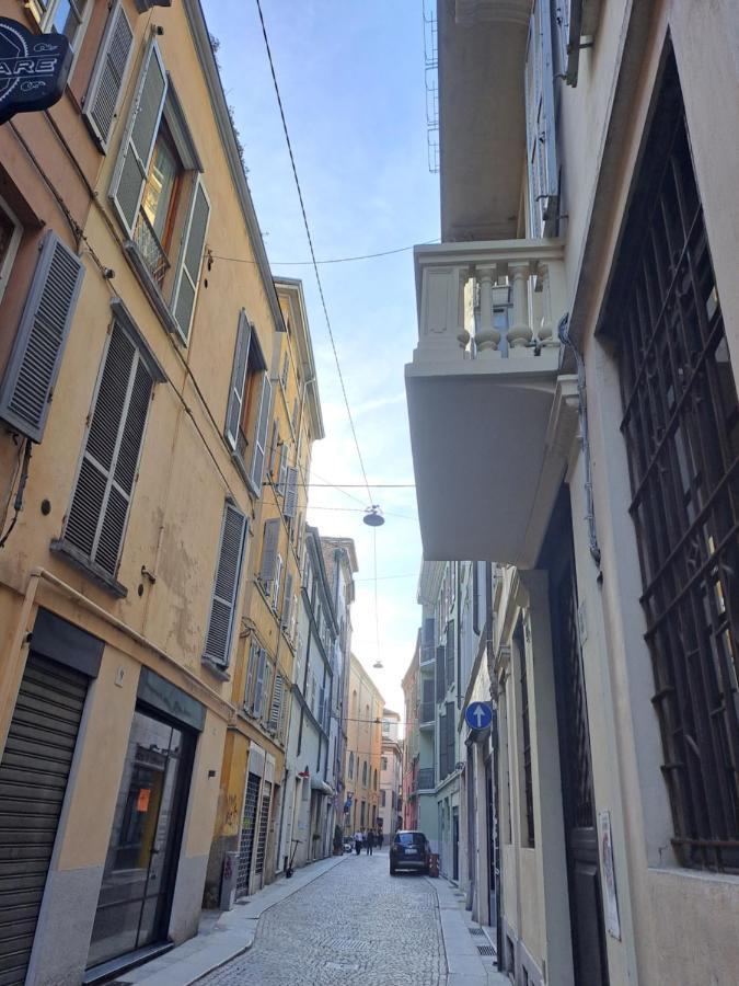 Appartamento Nel Cuore Di Parma - Laterale Via Farini Buitenkant foto