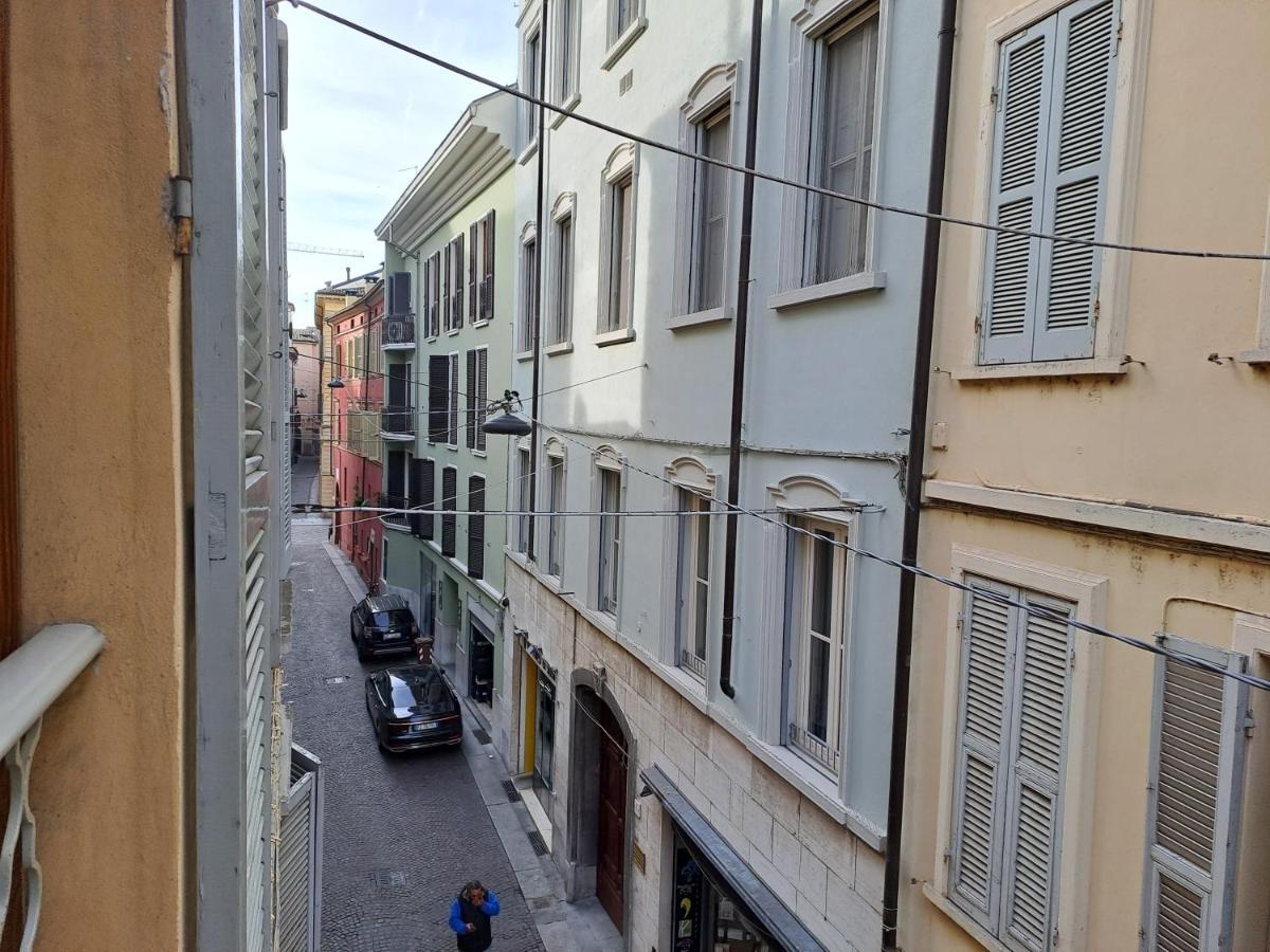 Appartamento Nel Cuore Di Parma - Laterale Via Farini Buitenkant foto